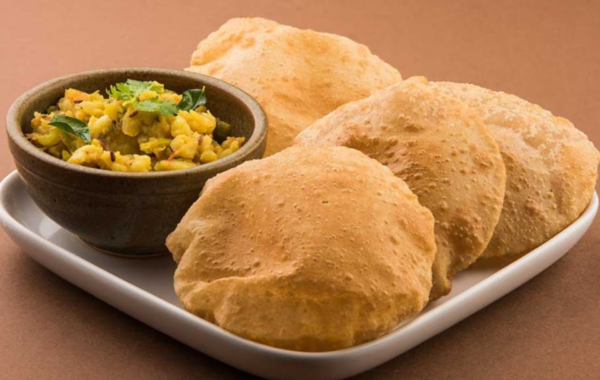 Puri Bhaji 4 Pcs
